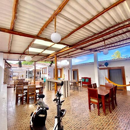 Hotel Zurisadai Puerto Ayora  Exterior foto