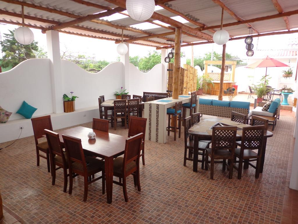 Hotel Zurisadai Puerto Ayora  Exterior foto